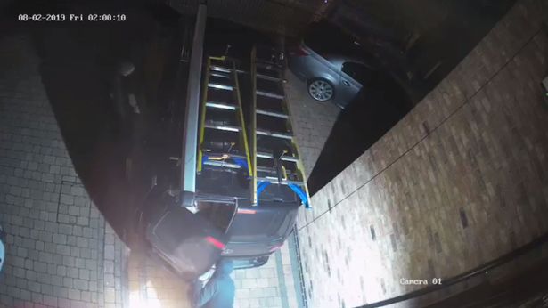 CCTV Shows £5000 worth of equipment stolen from Electrician’s Van parked in driveway